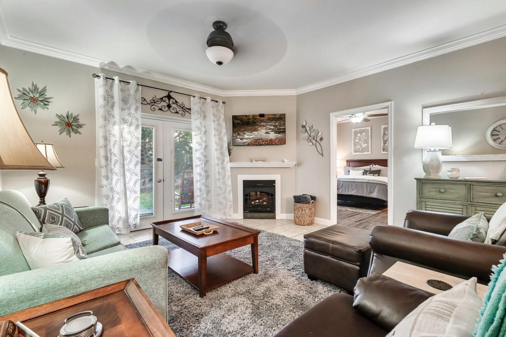 Luxury Condo, Sleeps 6, 3.2 Miles To Dollywood 鸽子谷 外观 照片